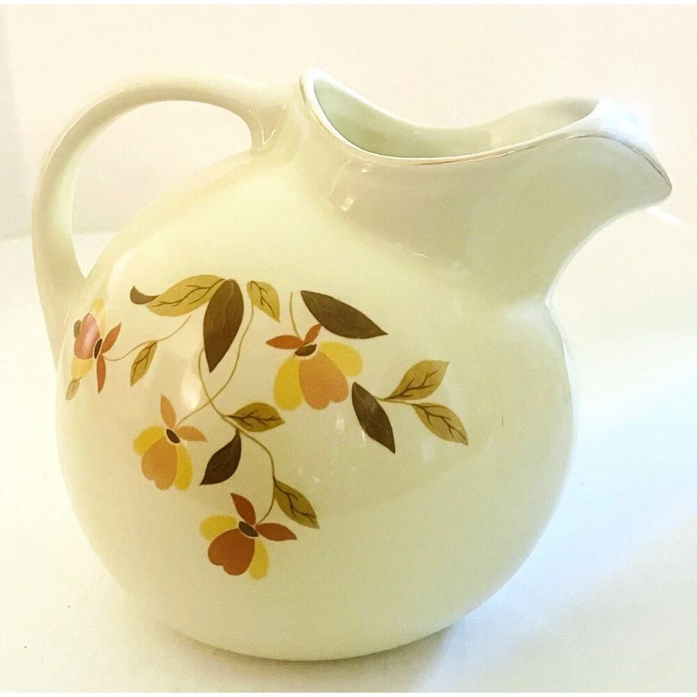 Vintage Hall's Superior Quality Autumn Leaf Ice Lip Tea Water Pitcher 8 inch